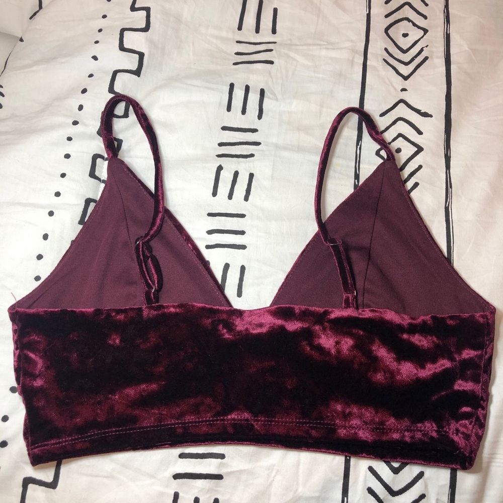 Crop top - Picture 2 of 2